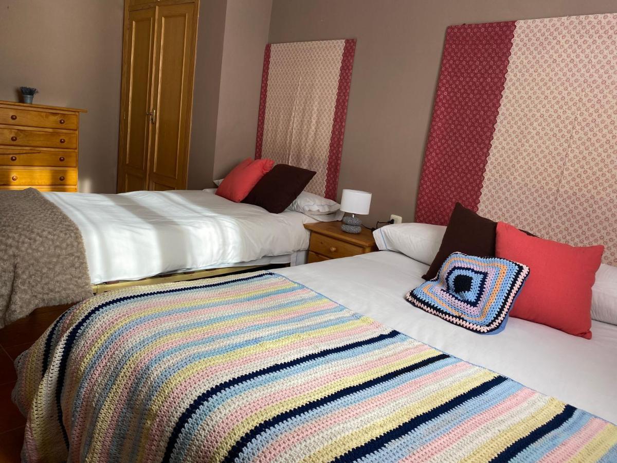 Апартаменты Apartamento Casa Damian Вальделинарес Экстерьер фото